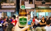 Bia Sabeco bị khởi kiện vì khách hàng cho rằng sản phẩm có mùi hôi