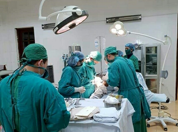 Ca phẫu thuật cứu sống mẹ liệt sĩ 103 tuổi