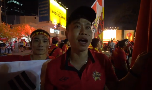 Cảm xúc của cổ động viên sau khi Việt Nam vào tứ kết Asian Cup 2019