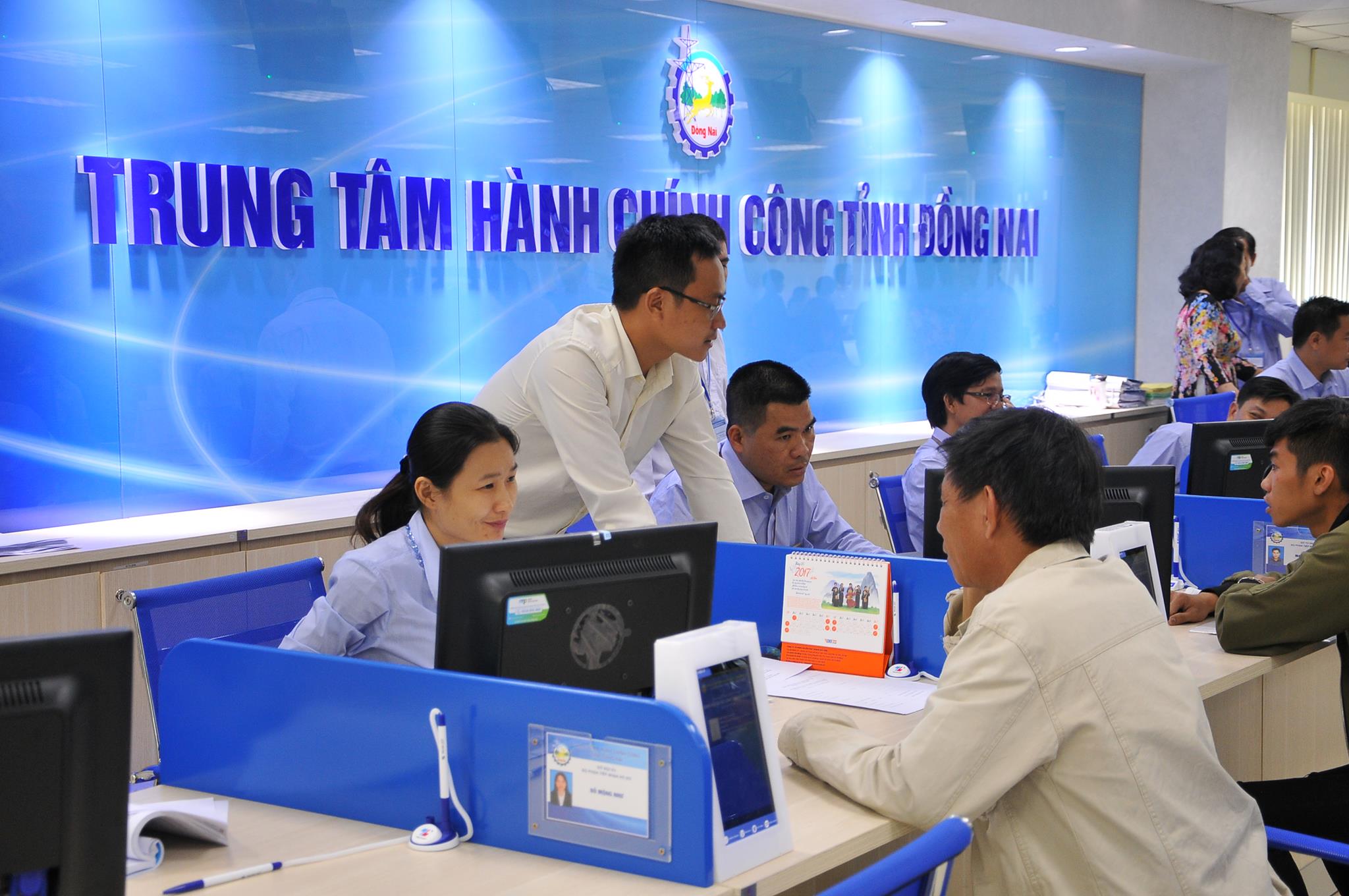 Những điểm mới của dự thảo Luật cán bộ, công chức và Luật Viên chức