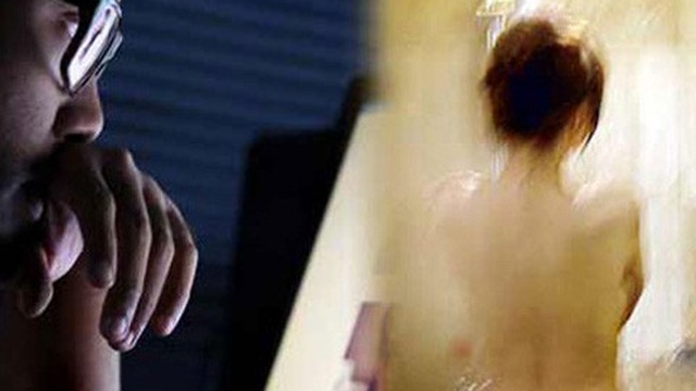 Cô gái 21 tuổi lãnh quả đắng vì để bạn tình quay clip lúc ân ái