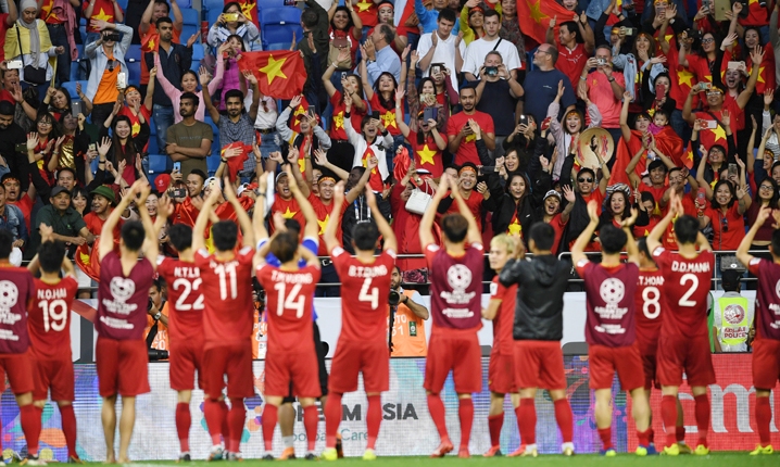 CĐV Đông Nam Á đồng lòng ủng hộ Việt Nam