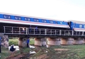 Thông tàu đường sắt Bắc - Nam sau sự cố ở Bình Thuận