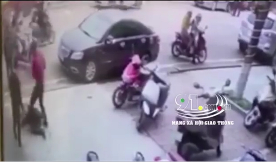 CLIP 2 đối tượng đánh chết thanh niên nghi ăn trộm cành đào ở Lào Cai