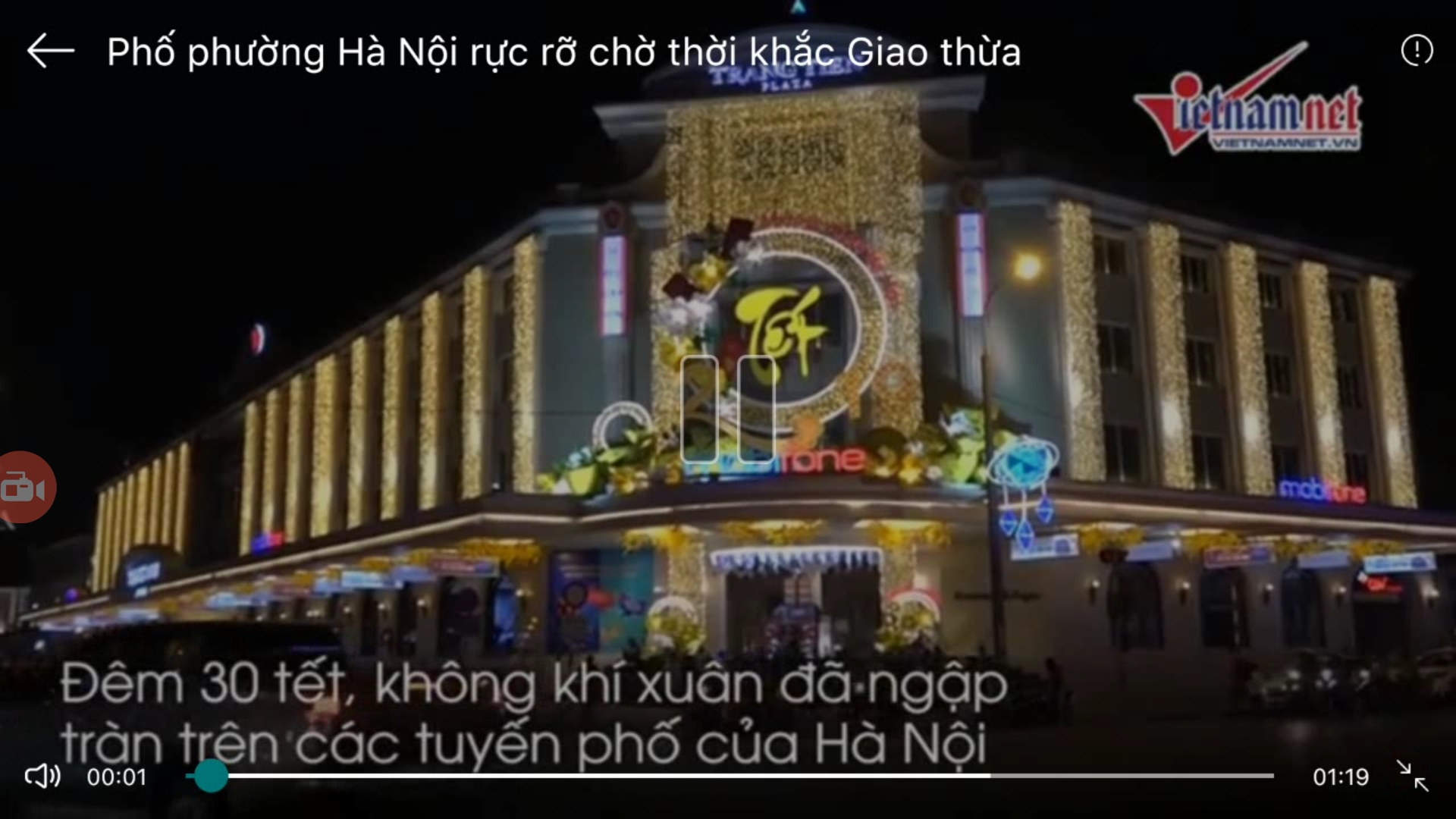 Phố phường Hà Nội rực rỡ sắc màu chờ đón giây phút giao thừa