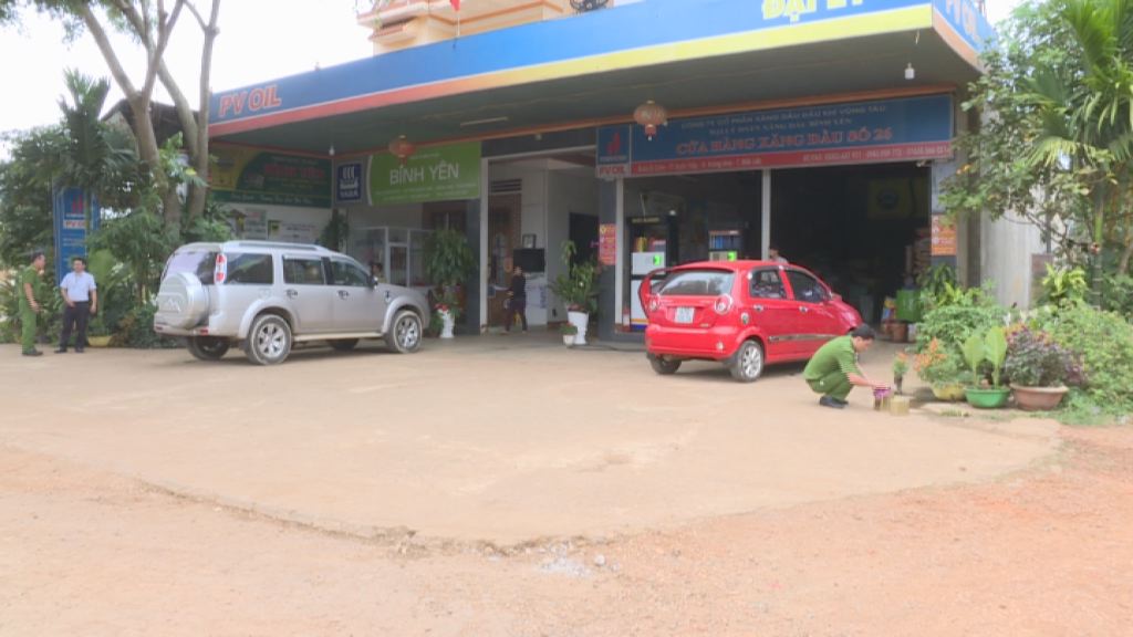 Bán xăng dởm một doanh nghiệp bị phạt nặng và tước giấy phép