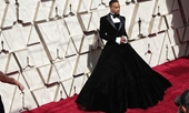 Nam diễn viên Billy Porter gây choáng khi mặc váy dự Oscar