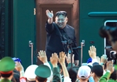 Chủ tịch Kim Jong-un tạm biệt Việt Nam lên đường về nước
