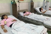 HY HỮU 44 học sinh ở Hải Dương nhập viện cấp cứu vì ăn nhầm bột thông bồn cầu