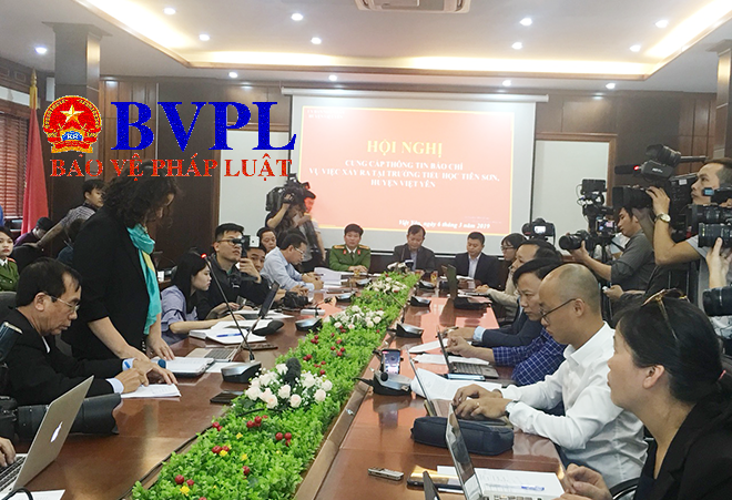 Họp báo thông tin chính thức nghi án thầy giáo xâm hại học sinh ở Bắc Giang