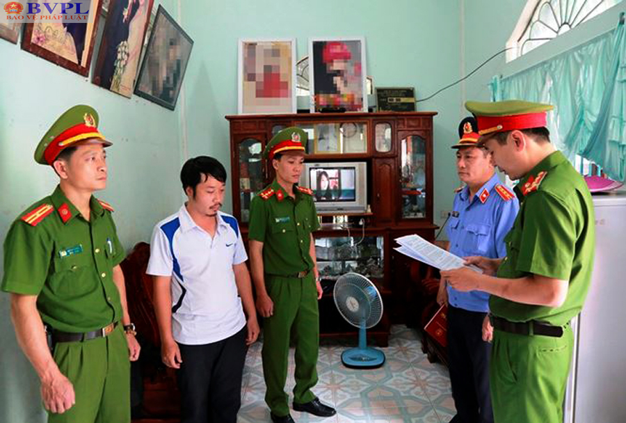 Bắt tạm giam hiệu trưởng “kín đáo” vay tiền rồi bỏ nhiệm sở