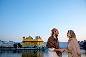 Cặp đôi doanh nhân Ấn Độ thuê bao toàn bộ khu nghỉ dưỡng JW Marriott Phu Quoc Emerald Bay tổ chức đám cưới