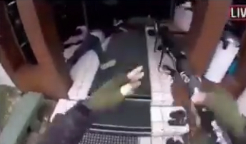 Lạnh người cảnh tượng kẻ vừa nổ súng sát hại 40 người vừa livetream