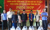 VKSND tỉnh Gia Lai thăm và tặng quà các hộ nghèo vùng căn cứ cách mạng