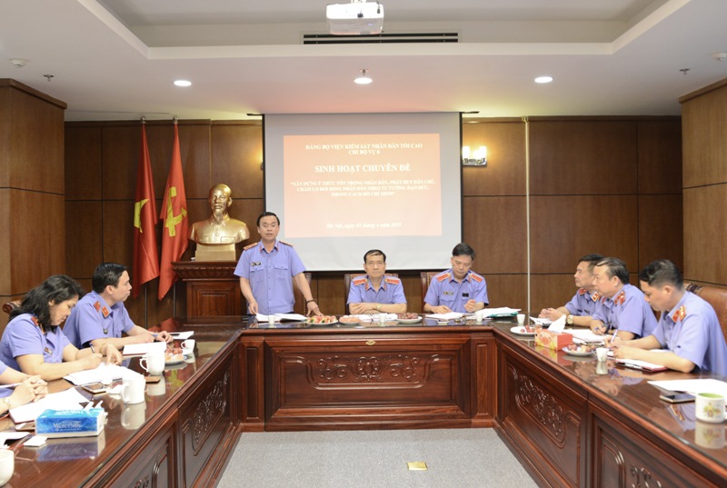 Học Bác Hồ để vận dụng trong thực tiễn công tác kiểm sát, tiếp xúc với nhân dân