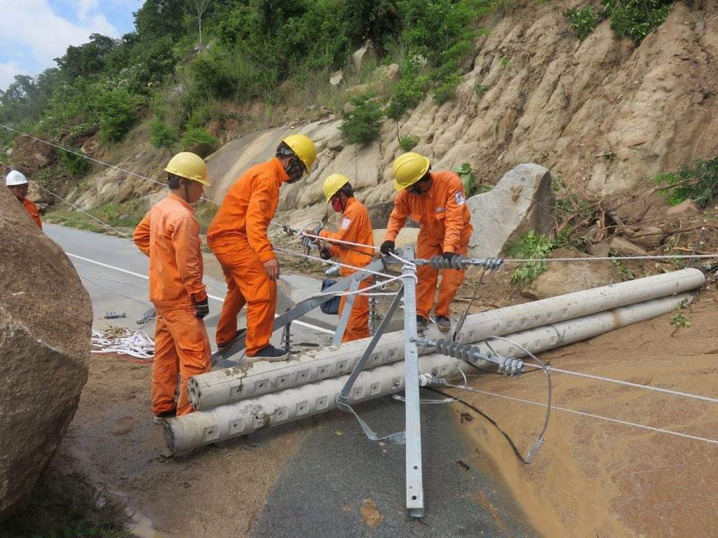 Điện lực Kỳ Anh bị tố cắt giảm tiền chế độ chính sách bất thường