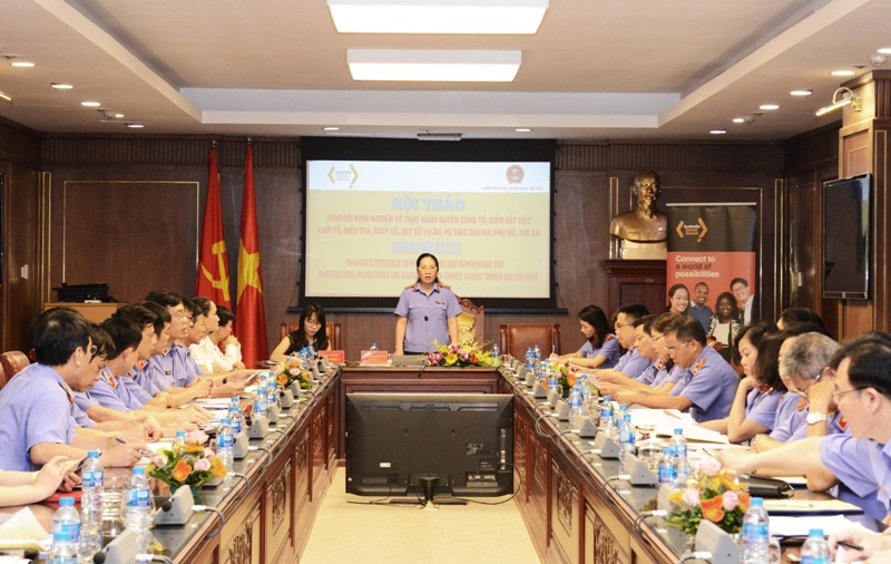 Mọi hành vi xâm hại phụ nữ và trẻ em phải được xử lý nghiêm minh