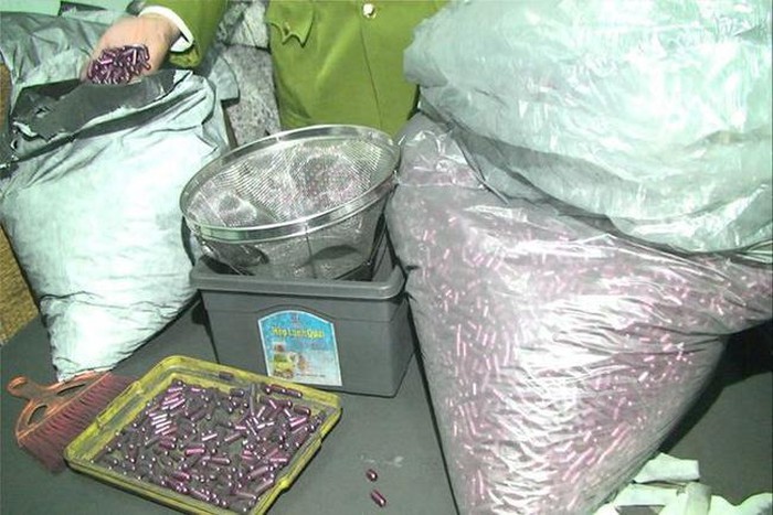 39 năm tù cho những kẻ chủ mưu làm thuốc chữa bệnh ung thư từ bột than tre