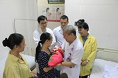 Thầy thuốc Việt Nam lập kỳ tích Người phụ nữ mắc bệnh tim bẩm sinh vẫn sinh con khỏe mạnh