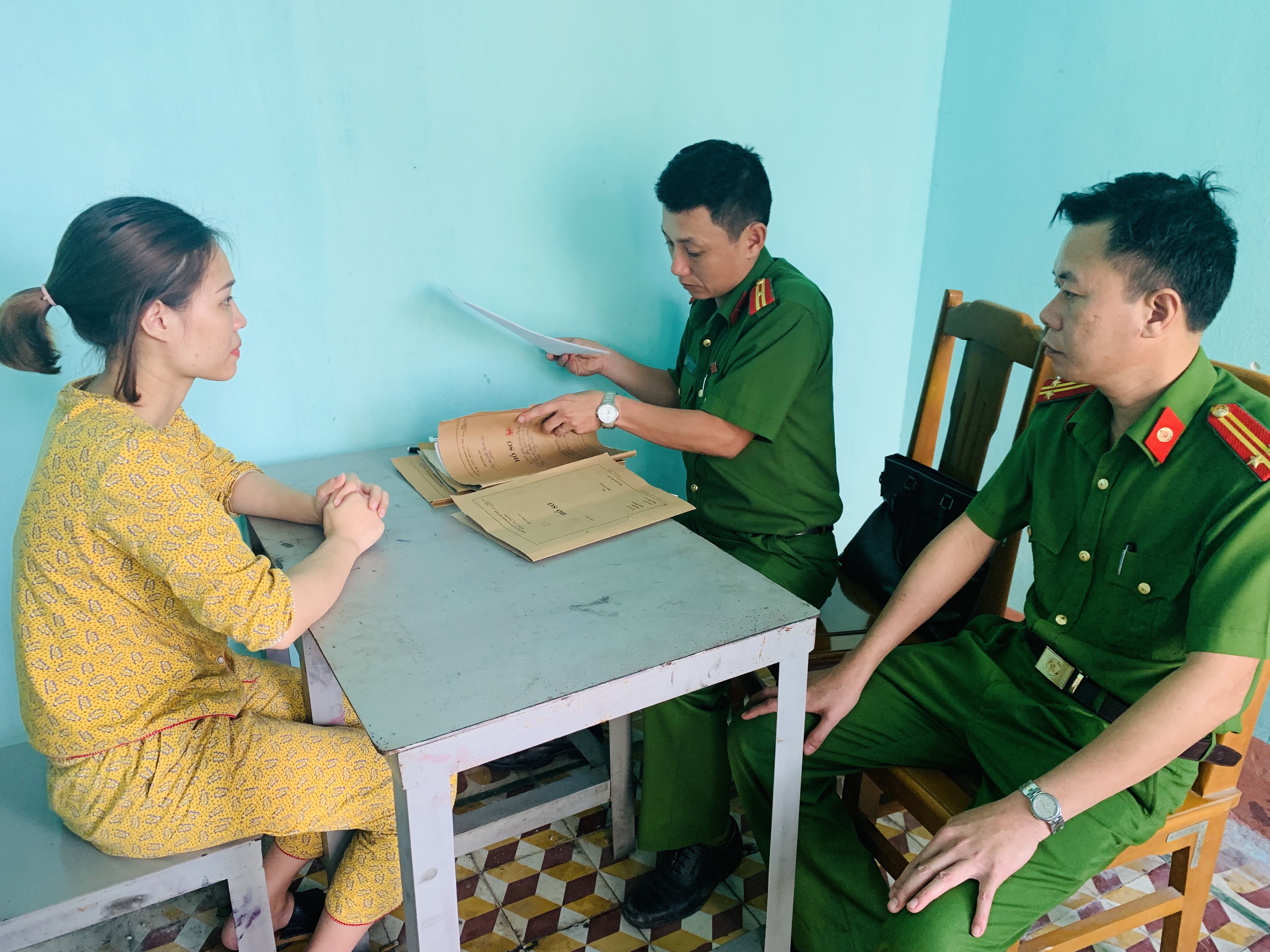 Phát hiện tú bà lừa bán nhiều phụ nữ sang Trung Quốc lấy chồng, bán dâm