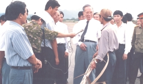 Nhớ mãi những năm tháng theo chân Chủ tịch nước Lê Đức Anh