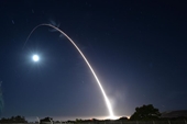 Mỹ khai hỏa siêu tên lửa hạt nhân Minuteman III giữa lúc “nước sôi, lửa bỏng”