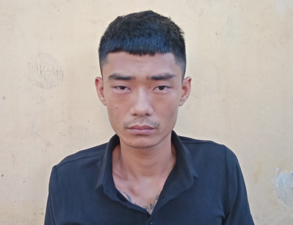 Bắt khẩn cấp đối tượng dùng dao quắm tự chế giết người