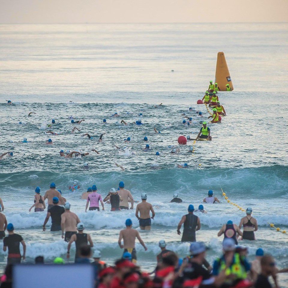 Hơn 2000 tham gia tranh tài tại giải IRONMAN 70 3