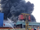 Cháy dữ dội tại một công ty sản xuất nhựa ở Hải Phòng