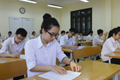 Băn khoăn việc bỏ thi tốt nghiệp trung học phổ thông và “loạn” sách giáo khoa