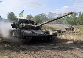 Tổng thống Ukraine đòi loại bỏ toàn bộ vũ khí Liên Xô sau nhậm chức
