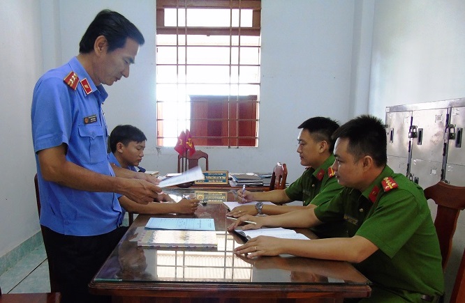 Đề xuất tháo gỡ vướng mắc trong việc kiểm sát người chấp hành án treo tại địa phương