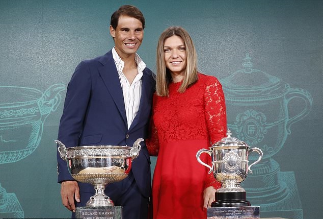 Pháp mở rộng 2019 Bộ ba hội ngộ