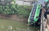 Công an tỉnh Thanh Hóa thông tin về vụ xe khách lao xuống sông