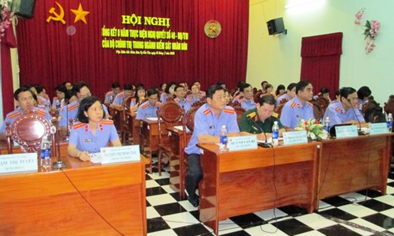 Đánh giá khách quan, chính xác thực trạng và kết quả thực hiện Nghị quyết 49