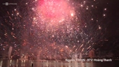 Hàng nghìn người đội mưa xem pháo hoa quốc tế ở Đà Nẵng