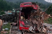 Danh tính các nạn nhân vụ tai nạn xe khách giường nằm Điện Biên tại Hòa Bình