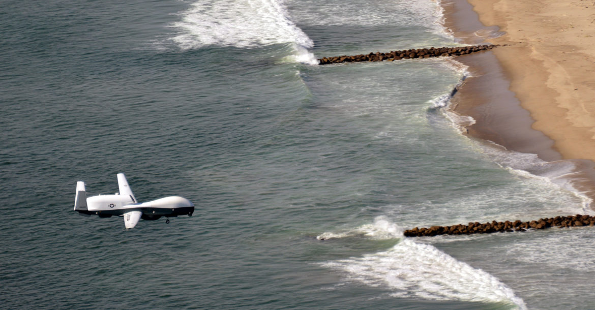 Iran tung bằng chứng không thể chỗi cãi, Mỹ bất ngờ dịu giọng vụ UAV bị bắn rơi