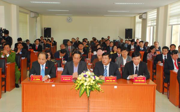 Chủ tịch quận Dương Kinh có số phiếu tín nhiệm thấp nhiều nhất