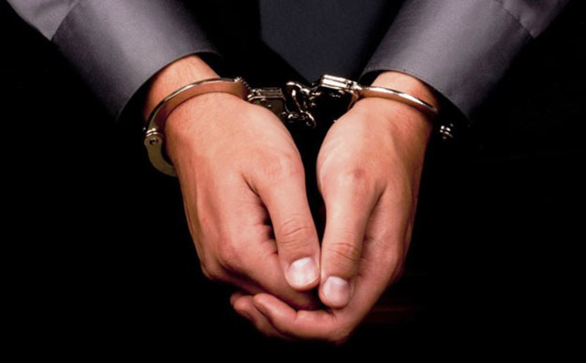 Bắt tạm giam nguyên Kiểm sát viên về tội nhận hối lộ