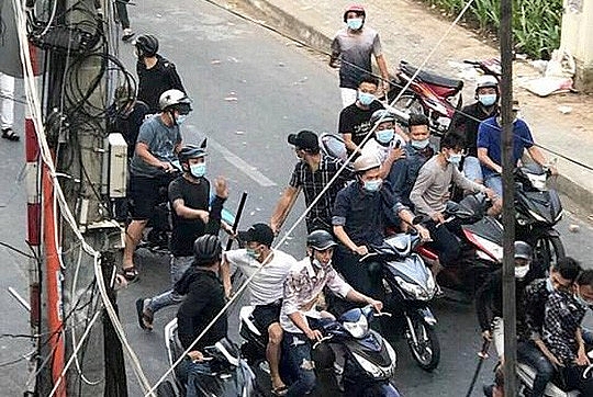 Công an Hải Phòng triệu tập 10 đối tượng mang theo dao kiếm đi hỗn chiến