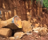 Điều tra vụ khai thác đá trái phép trong khu vực đất quốc phòng
