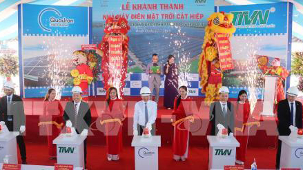 Vận hành nhà máy điện mặt trời đầu tiên tại Bình Định