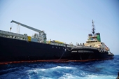 Iran vội vã thanh minh sau nghi án bắt tàu chở dầu gần Eo biển Hormuz