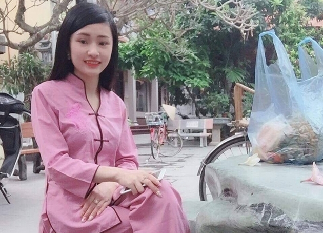 Xem xét khởi tố cô gái xinh đẹp sát hại tình địch bằng một nhát dao