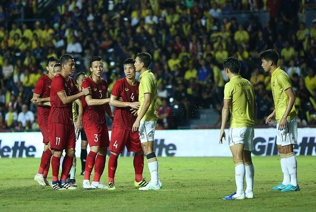 Lần đầu tiên đội tuyển Việt Nam ngang tầm Thái Lan ở vòng loại World Cup