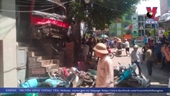 Kinh hoàng xem lại clip xe khách đâm hàng loạt xe máy ở Quảng Ninh