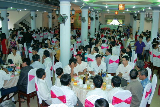 Đã xác định nguyên nhân vụ việc hơn 300 người nhập viện sau khi đi ăn tiệc cưới