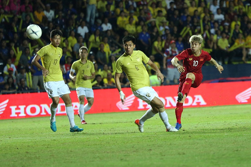 Tuyển Việt Nam khiến thầy Park rối, đấu Thái thế nào đây