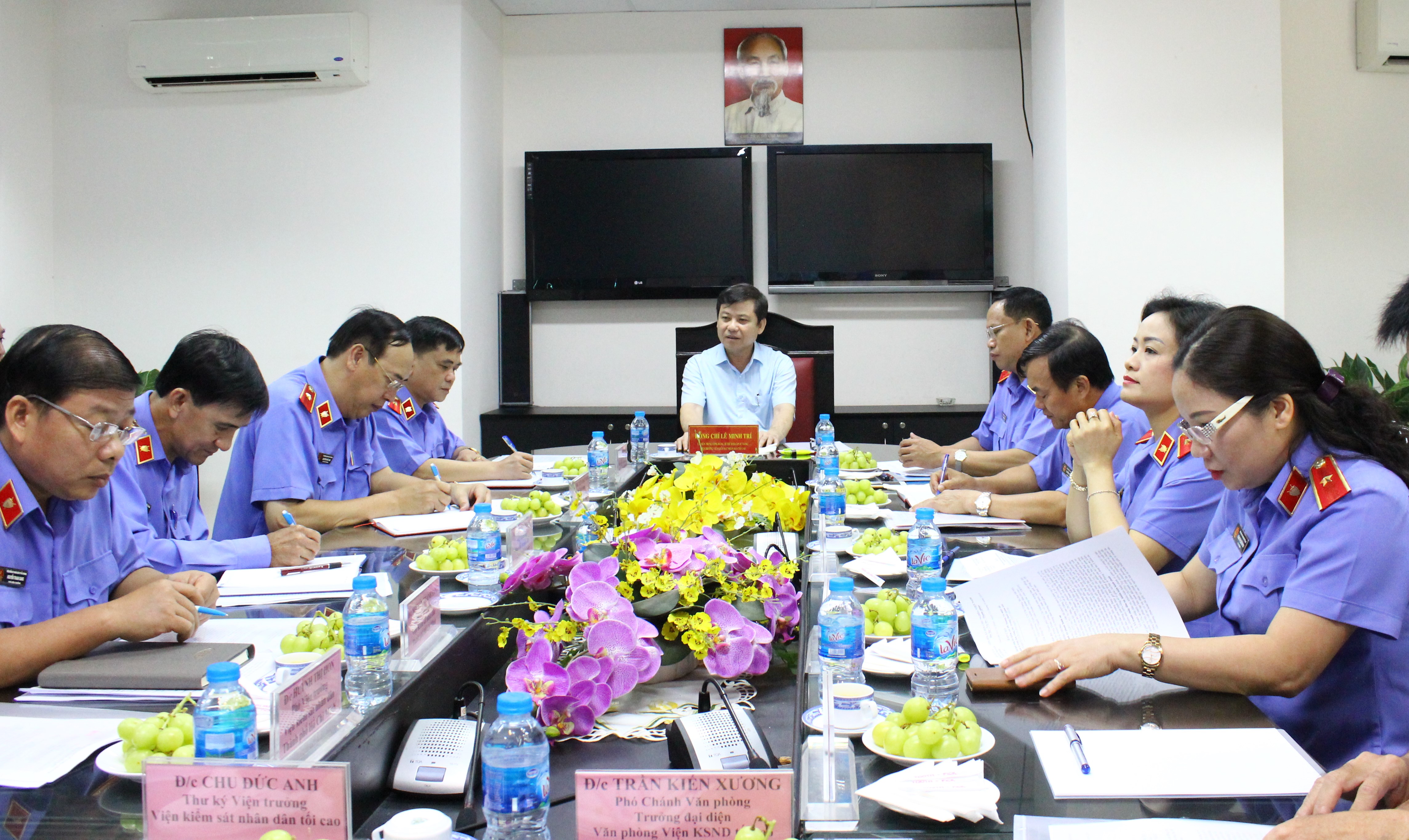 Viện trưởng VKSND tối cao thăm và làm việc tại VKSND TP Hồ Chí Minh